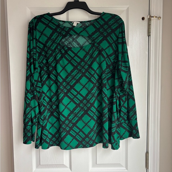 Cato Tops - Cato Black and Green Plaid Long Sleeve Top